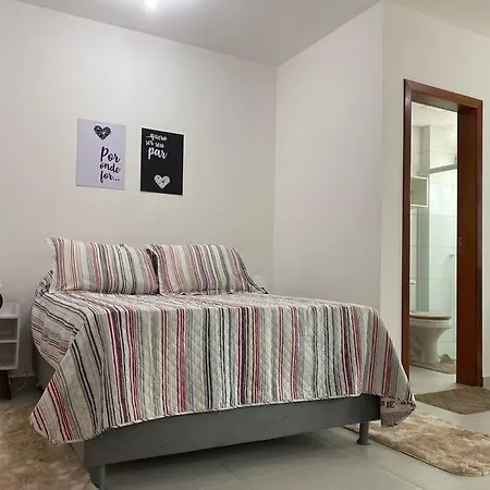 Apartamento Na Ponta Do Papagaio Com Dois Quartos Completo! A Apenas 2 Quadras Do Mar! Palhoca Exterior photo